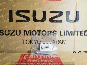 Болт ГБЦ 8943995540